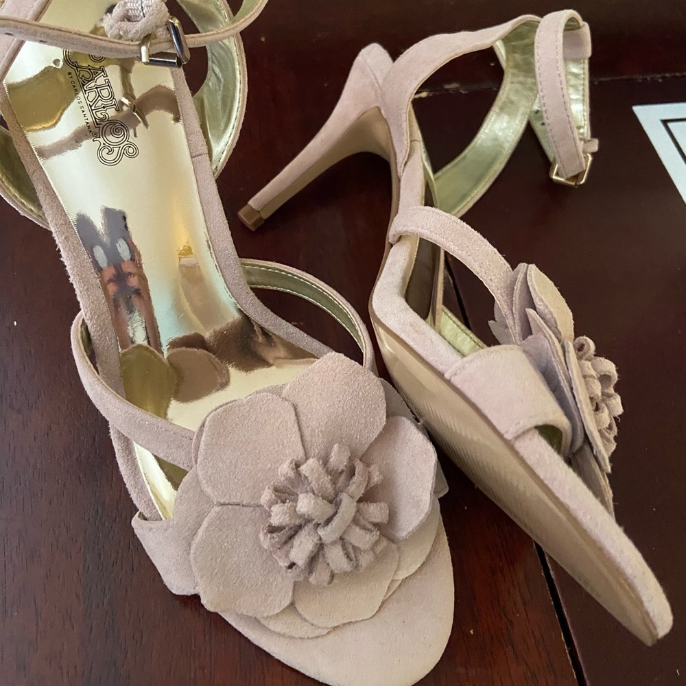 Carlos by Carlos Santana size 7m heels